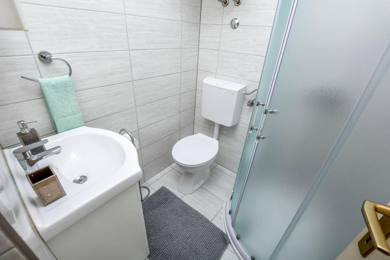 Apartmani Dajana Primosten Bagian luar foto