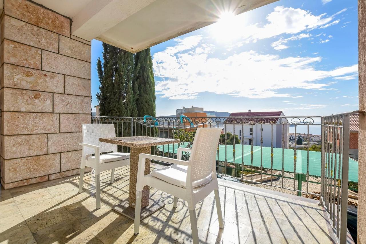Apartmani Dajana Primosten Bagian luar foto