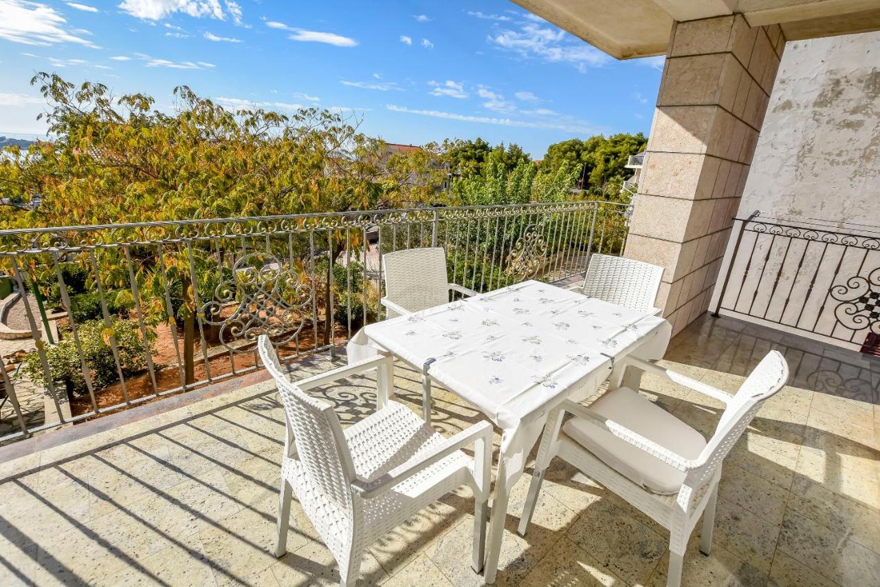 Apartmani Dajana Primosten Bagian luar foto