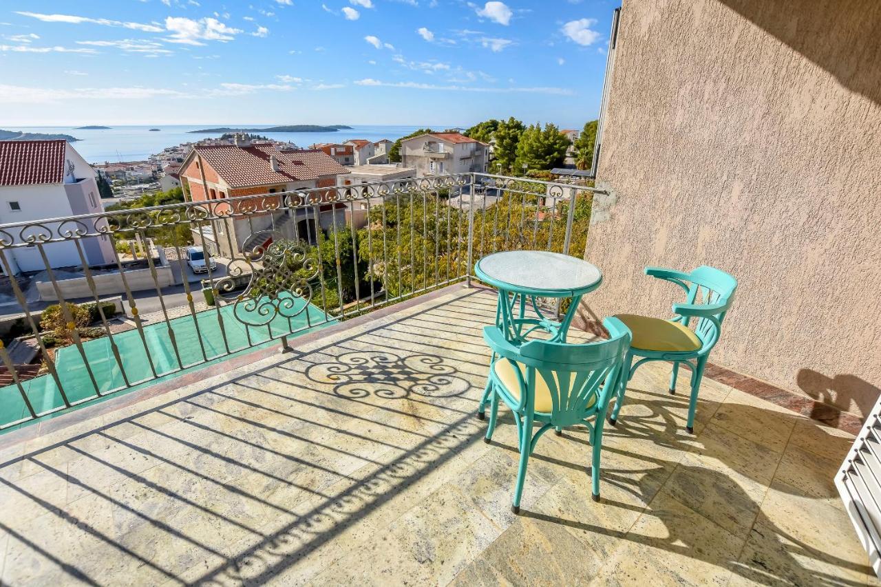 Apartmani Dajana Primosten Bagian luar foto
